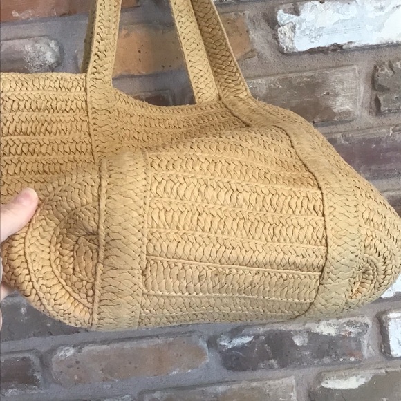 DRAPER JAMES Woman’s Woven Natural Grass Basket Tote Bag - Picture 3 of 5